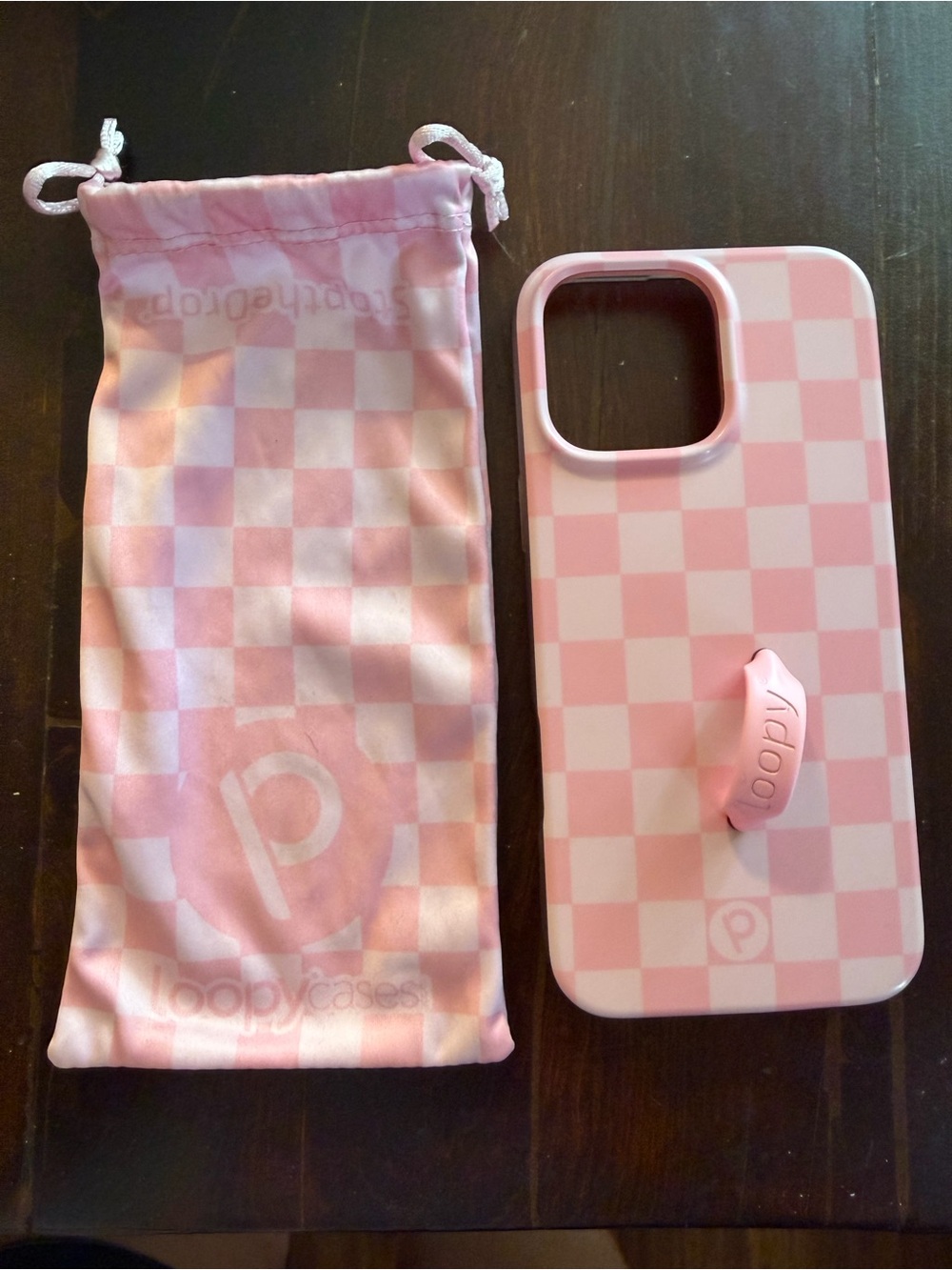 16 Pro Max Loopy Case Pink Checkerboard Phone Case with Loopy Grip